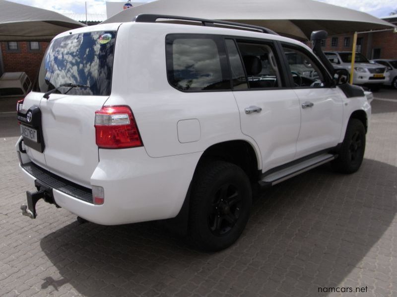 2016 Toyota Land cruiser 200 series pictures