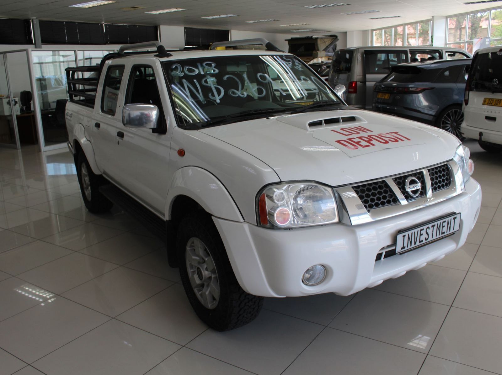 2018 Nissan NP300 2.5 TDI D cab 4x4 pictures