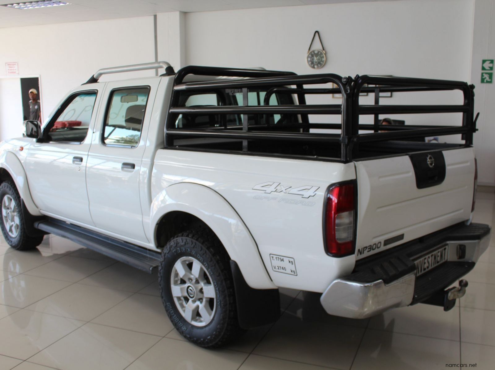 2018 Nissan NP300 2.5 TDI D cab 4x4 pictures