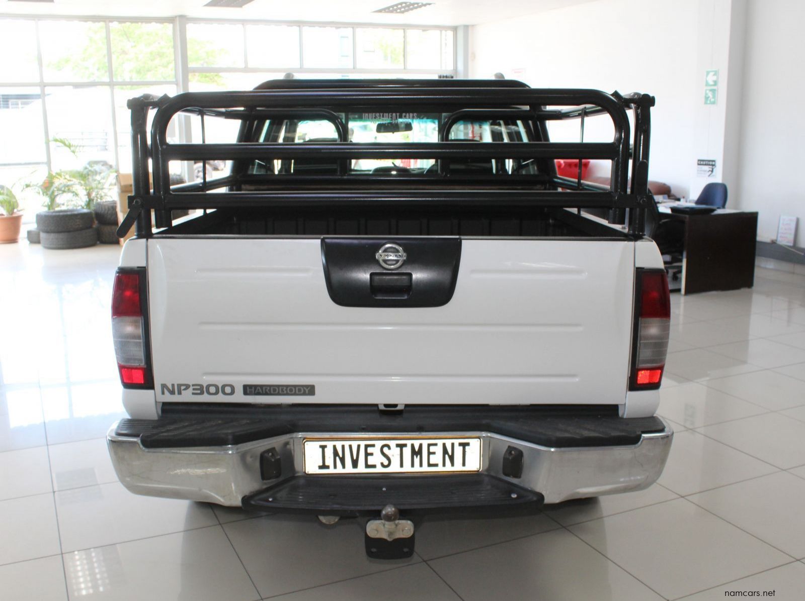 2018 Nissan NP300 2.5 TDI D cab 4x4 pictures