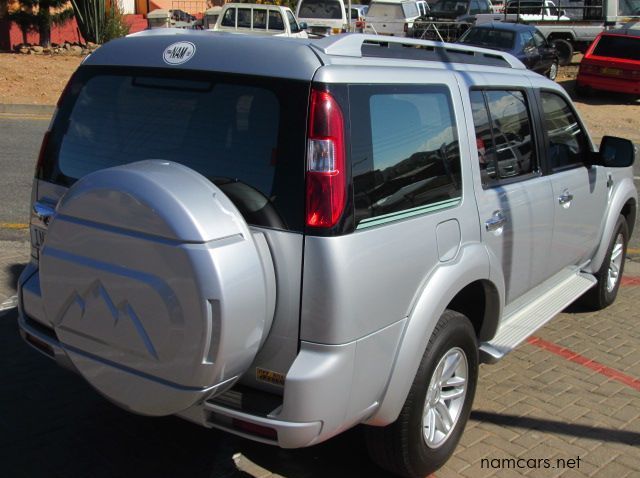 2011 Ford Everest pictures