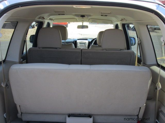 2011 Ford Everest pictures