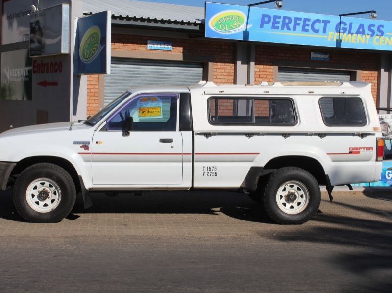 1992 Mazda B2600 Drifter 4x4 pictures