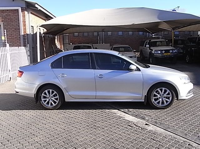 2015 Volkswagen VW JETTA 1.4 TSI COMF pictures