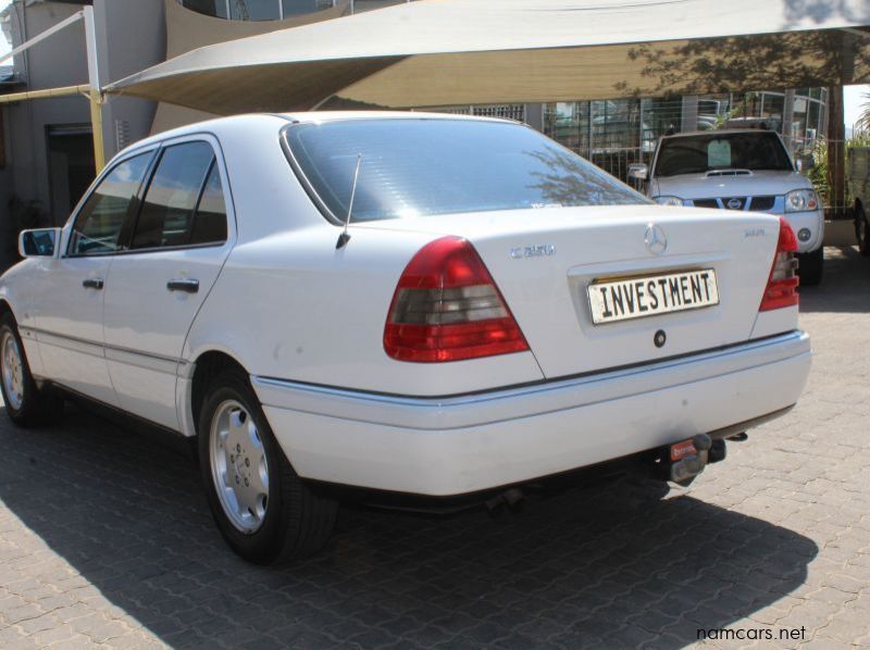 1996 Mercedes-Benz C250 D pictures