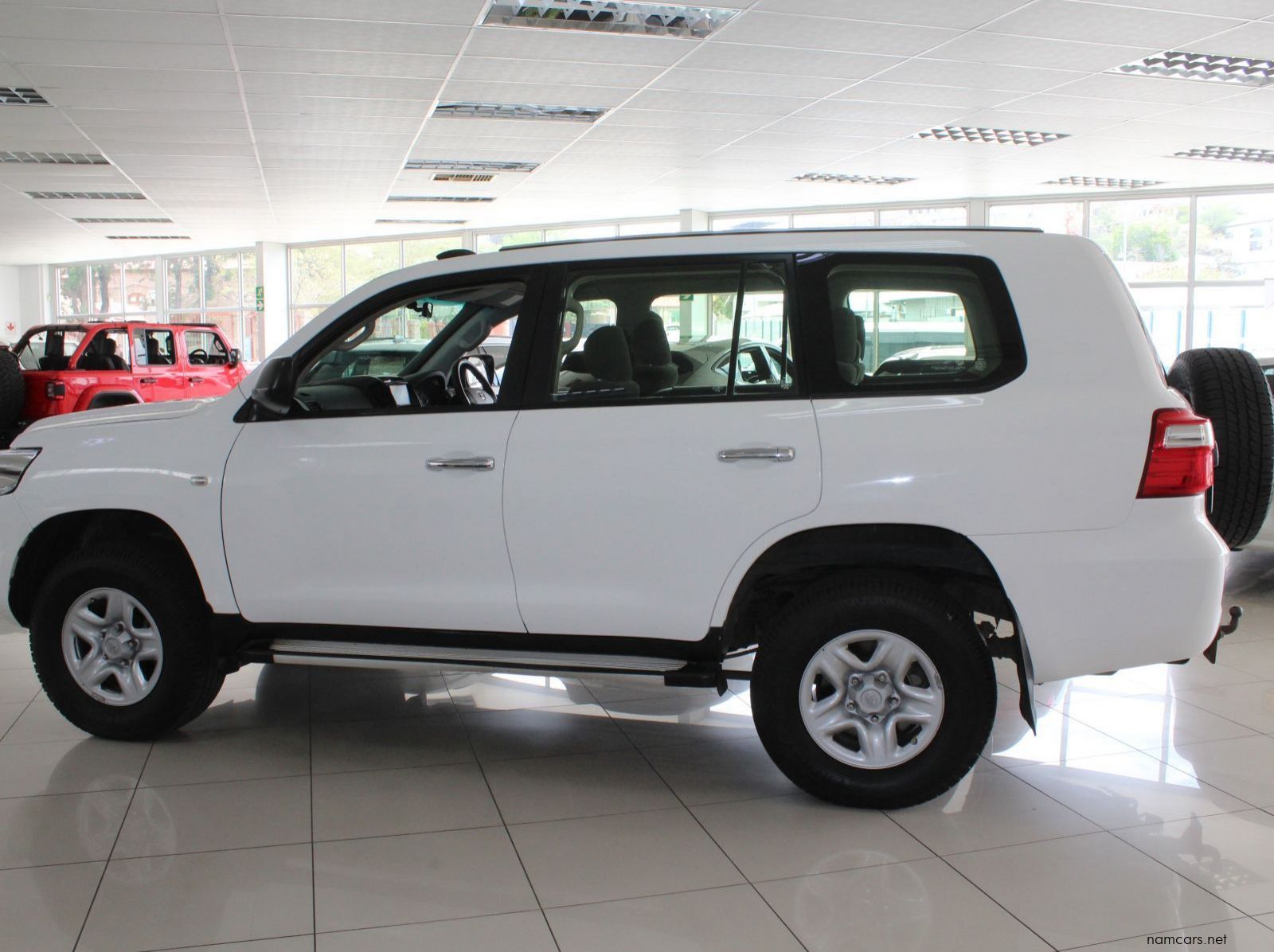 2017 Toyota GX-R 200 Series Land cruiser V8 pictures