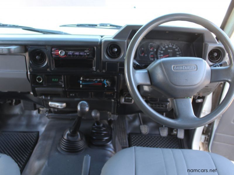 2007 Toyota LANDCRUISER 4.5 EFI D/C 4X4 pictures