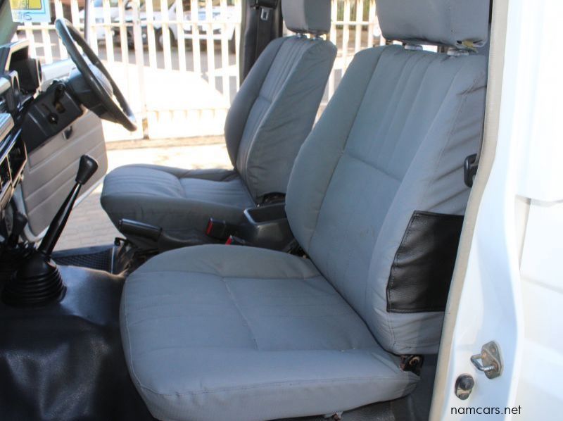 2007 Toyota LANDCRUISER 4.5 EFI D/C 4X4 pictures