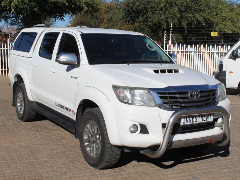 2015 Toyota Hilux 3.0 D4D Legend 45 4x4 pictures