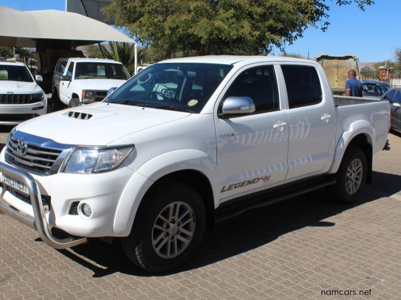 2015 Toyota Hilux 3.0 D4D Legend 45 4x4 pictures