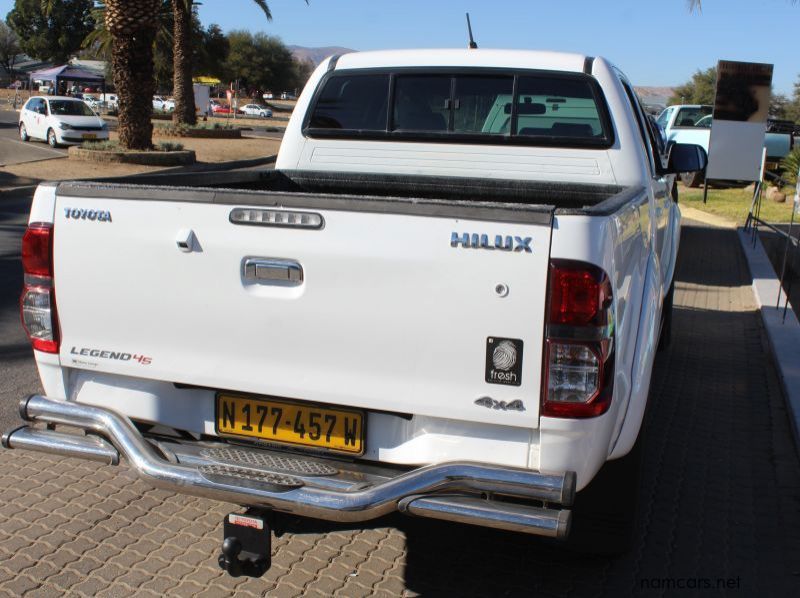 2015 Toyota Hilux 3.0 D4D Legend 45 4x4 pictures