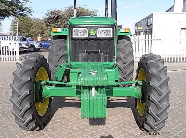 2017 John Deere 5065E 4x4 pictures