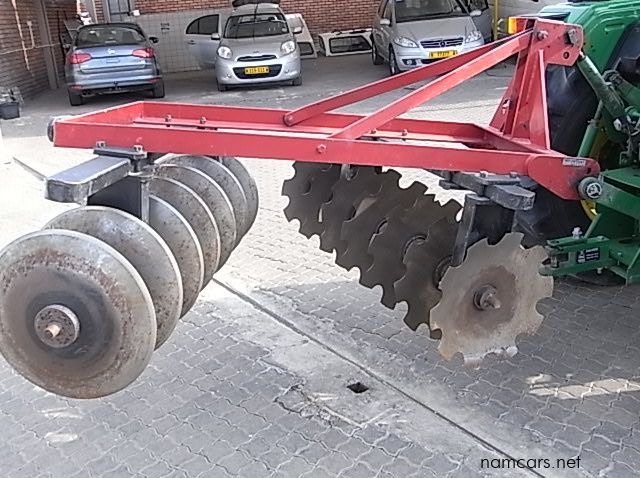 2017 John Deere 5065E 4x4 pictures