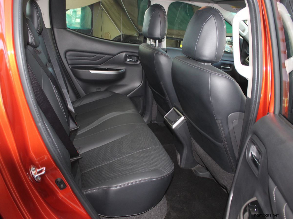 2019 Mitsubishi Triton 2.4 DiD D Cab pictures