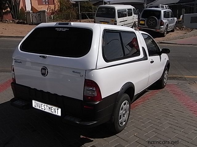 2010 Fiat Strada pictures