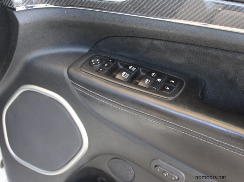 2014 Jeep Grand Cherokee SRT8 pictures