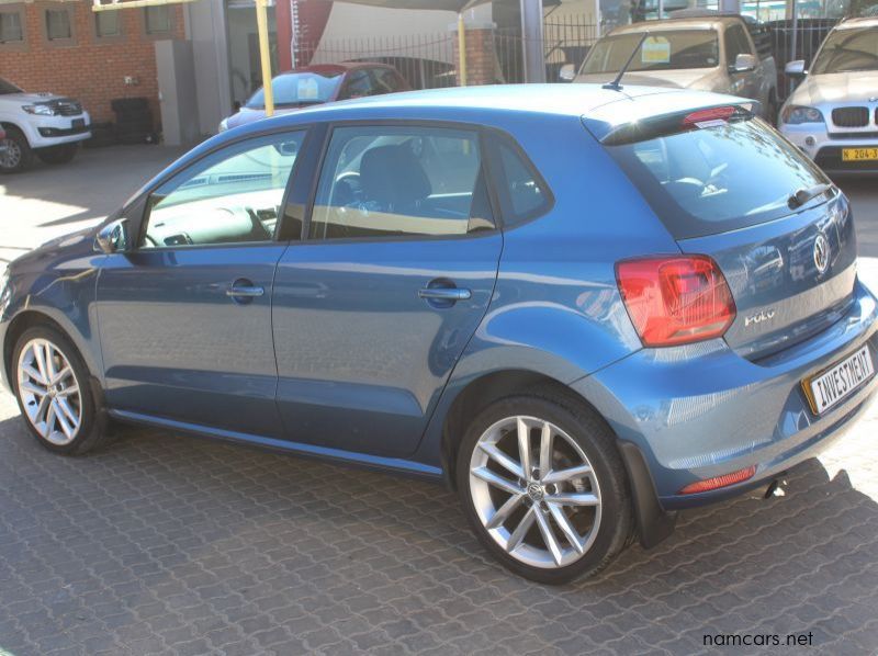 2017 Volkswagen Polo Tsi Hiline DSG pictures