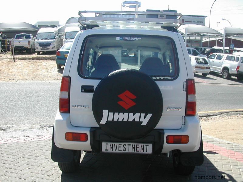 2011 Suzuki Jimny pictures