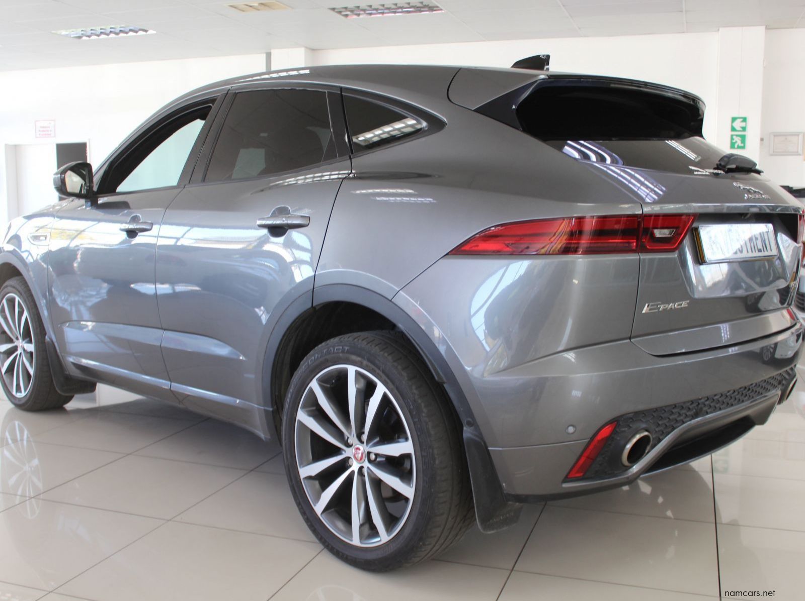 2019 Jaguar Jaguar E-Pace P250 pictures