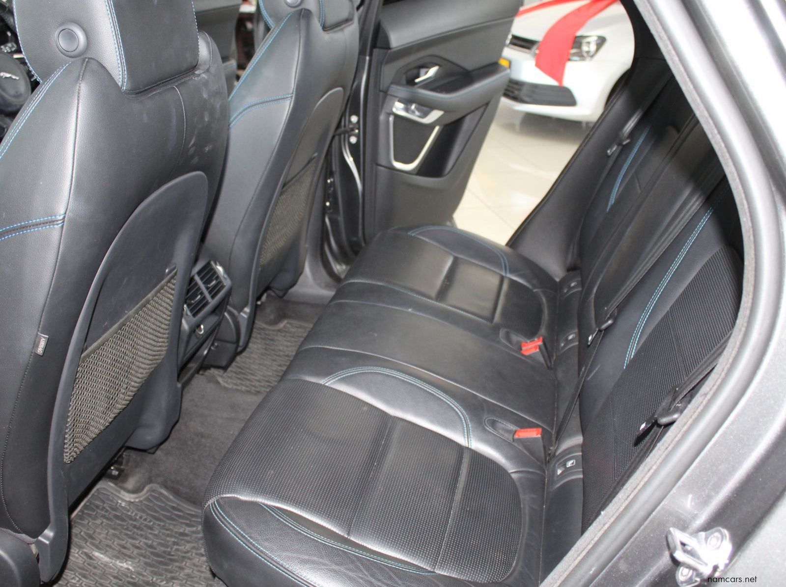 2019 Jaguar Jaguar E-Pace P250 pictures