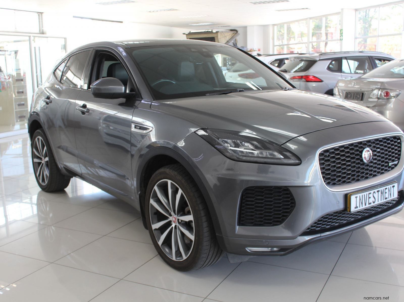2019 Jaguar Jaguar E-Pace P250 pictures