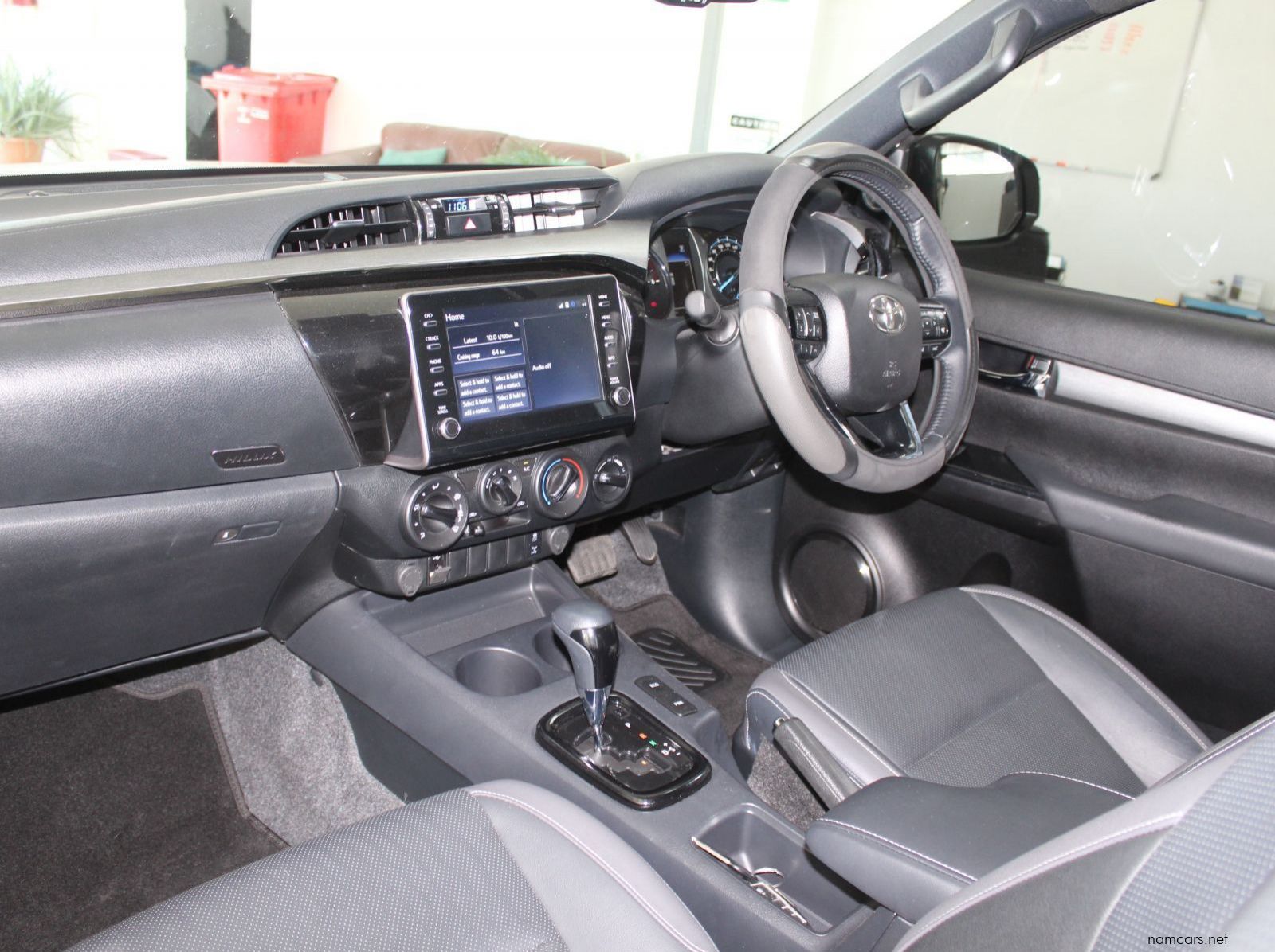 2023 Toyota Toyota Hilux pictures