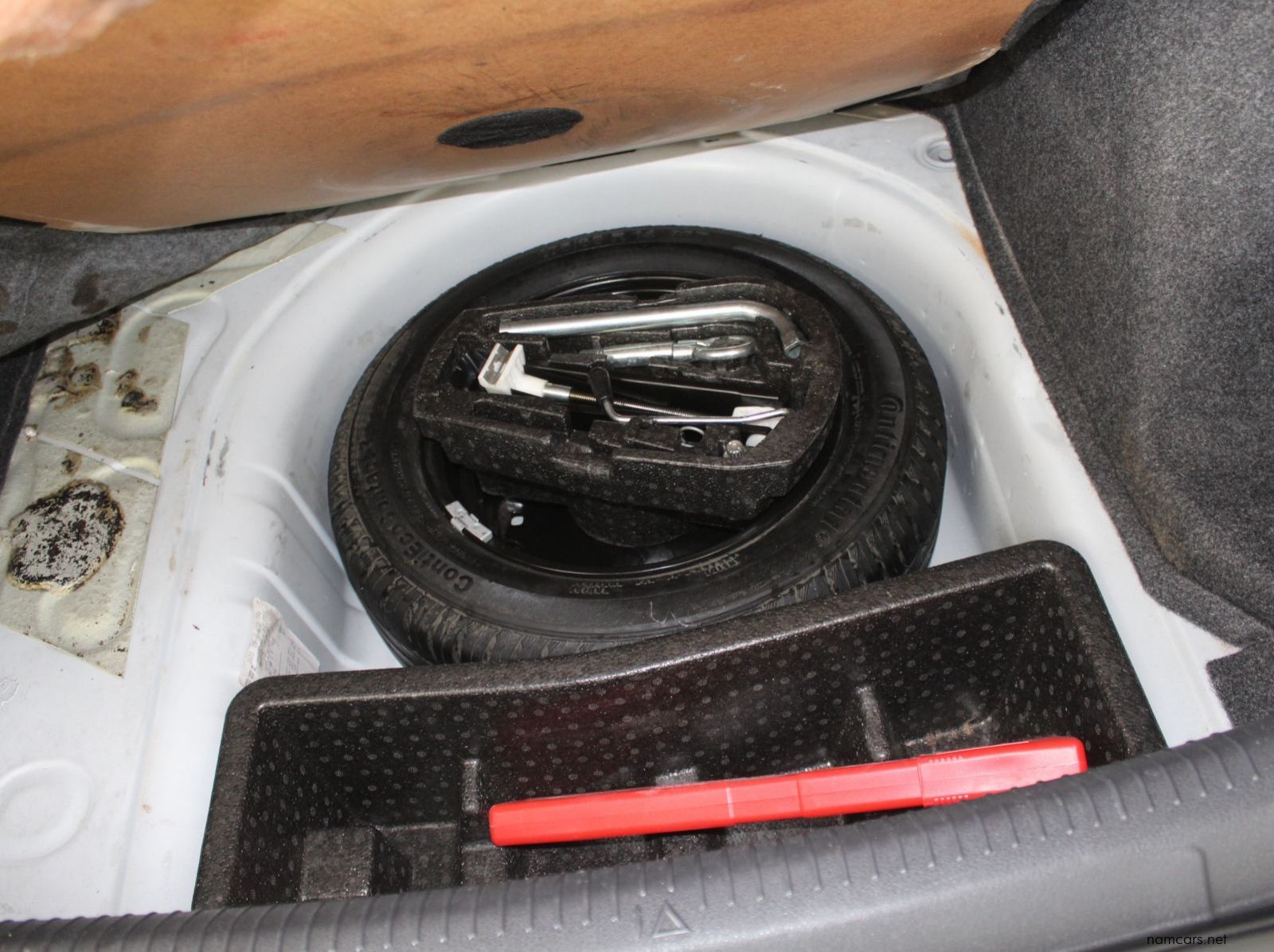 2013 Volkswagen Polo Classic Sedan pictures