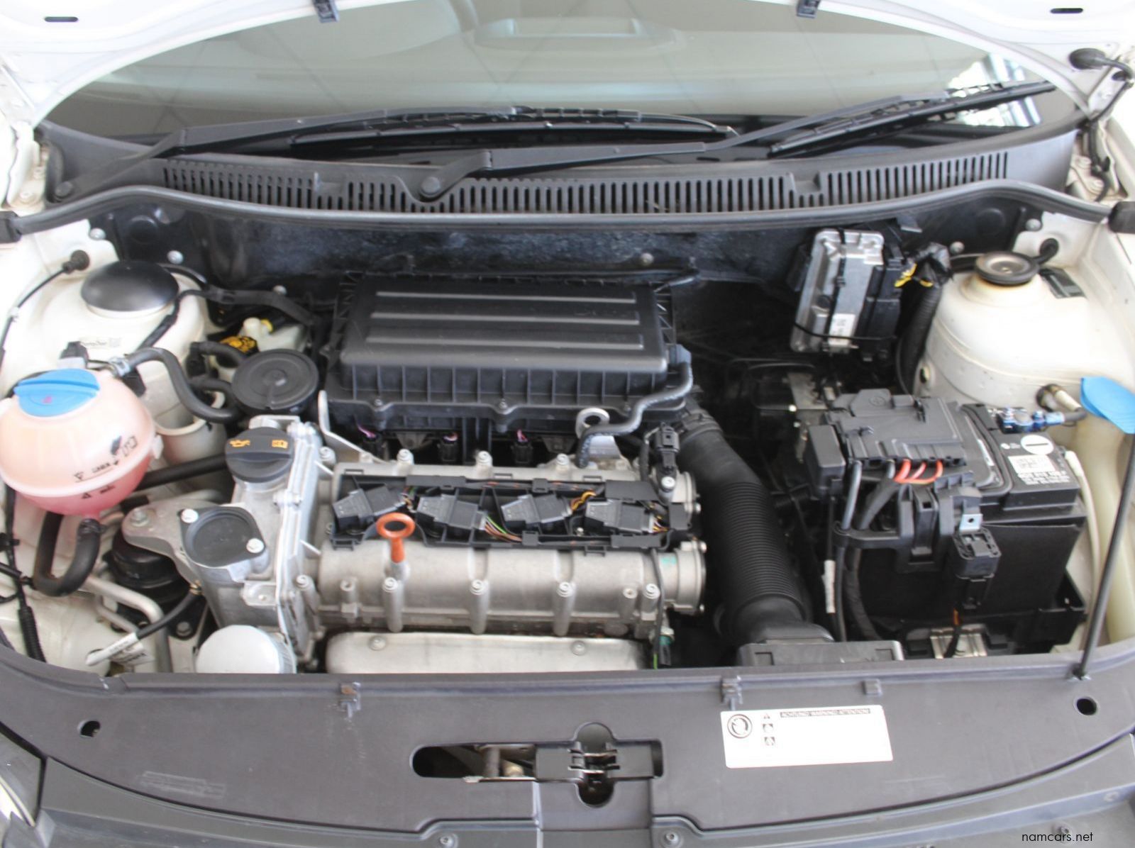 2013 Volkswagen Polo Classic Sedan pictures