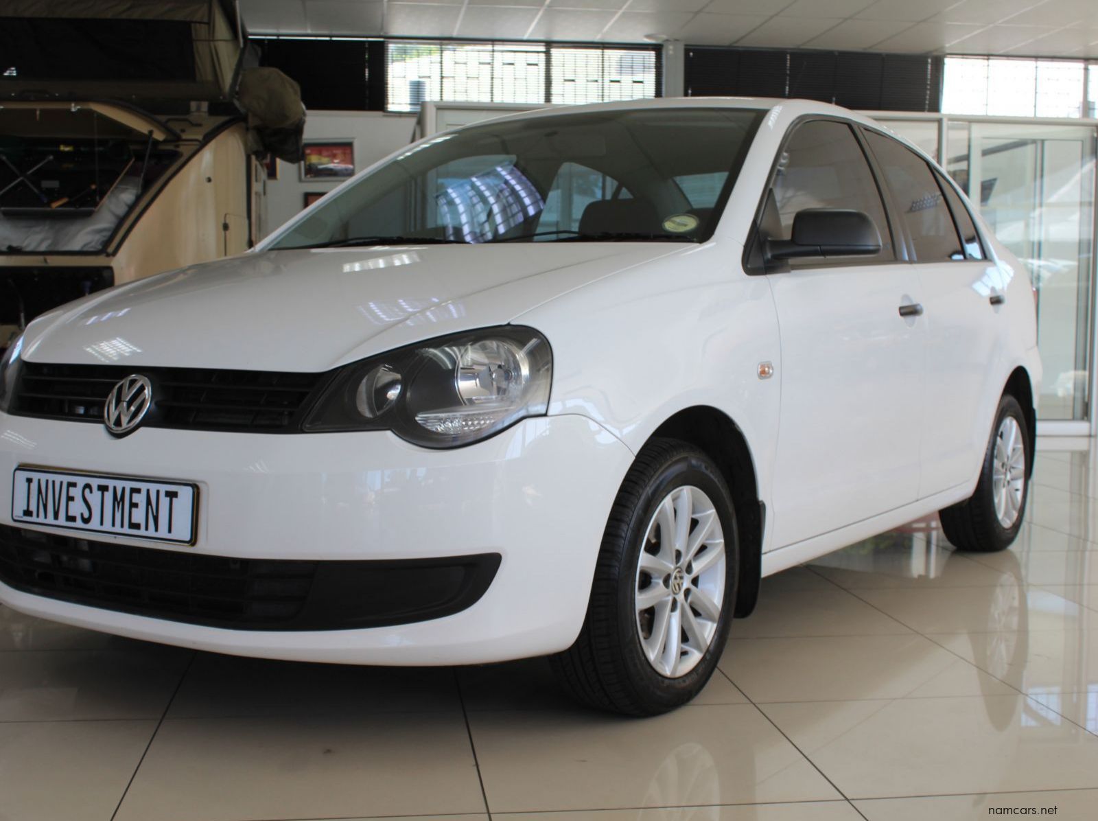 2013 Volkswagen Polo Classic Sedan pictures