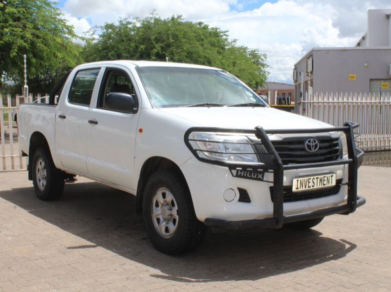 2014 Toyota HILUX 2.5D4D D/C 4X4 SRX pictures