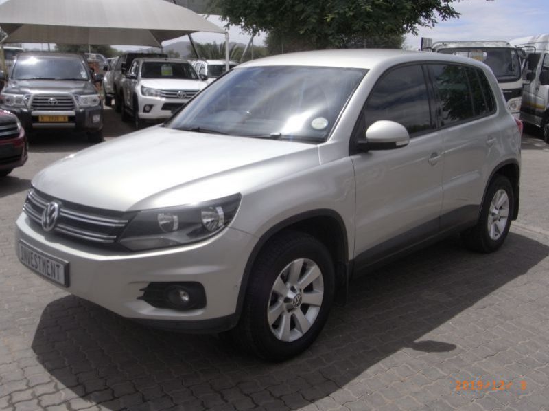 2012 Volkswagen TIGUAN 2.0TDI SPORT-STYLE 4MOTION pictures