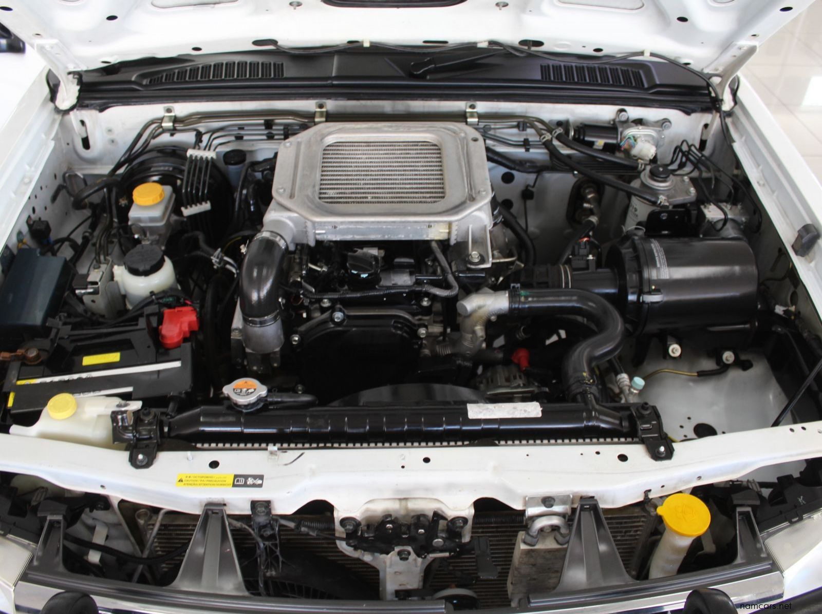 2018 Nissan NP300 2.5 TDI D cab 4x4 pictures