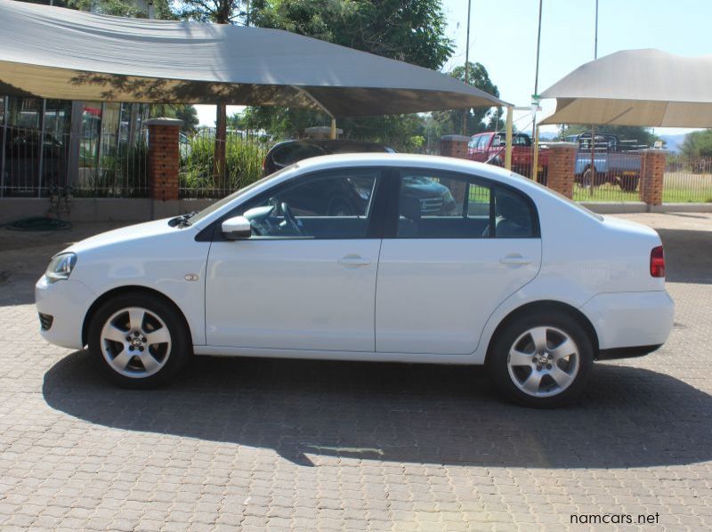 2016 Volkswagen POLO VIVO 1.4 TRENDLINE pictures