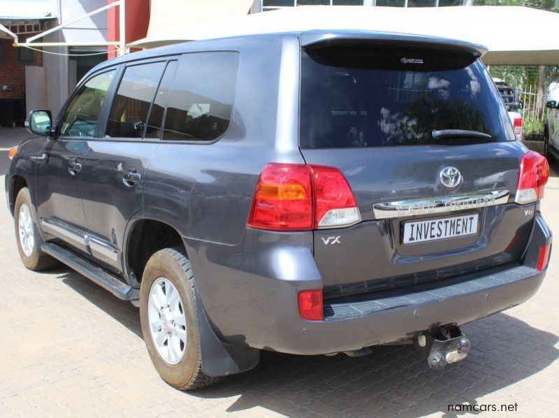 2015 Toyota 200 Series 4.5 D4D pictures