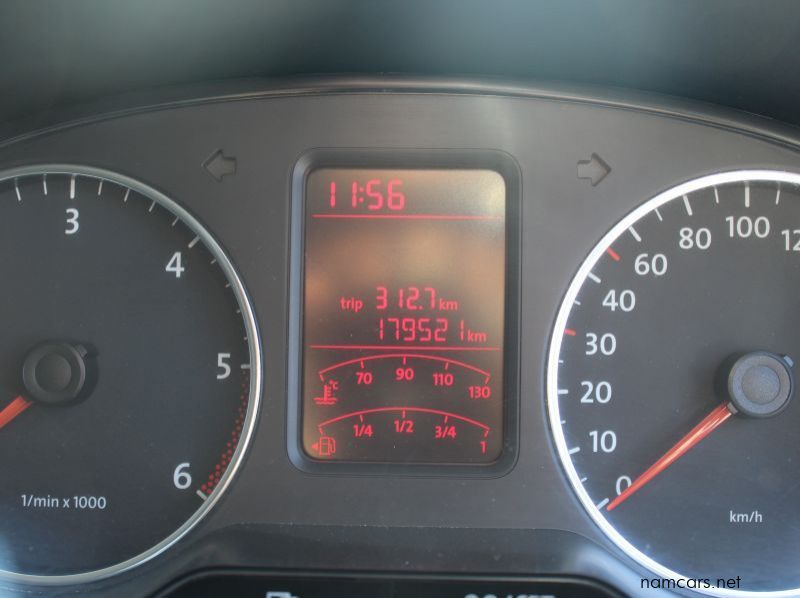 2013 Volkswagen AMAROK 2.0TDI D/C HI-LINE 4MOTION pictures