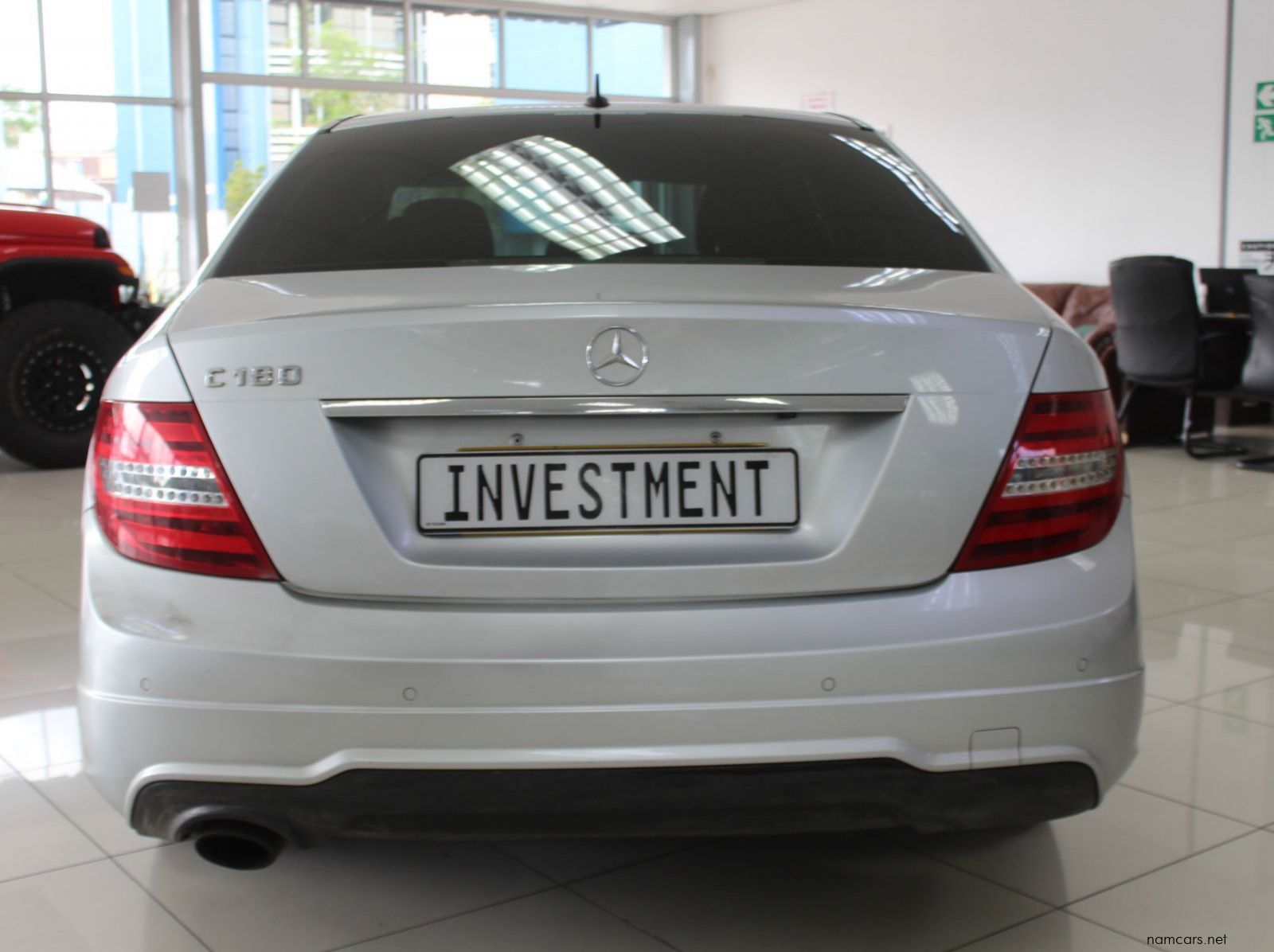 2014 Mercedes-Benz C180 Auto pictures