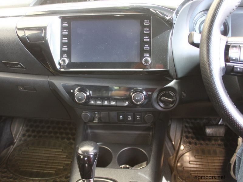 2019 Toyota HILUX 2.8GD6 D/C A/T 4X4 LEGEND50 pictures