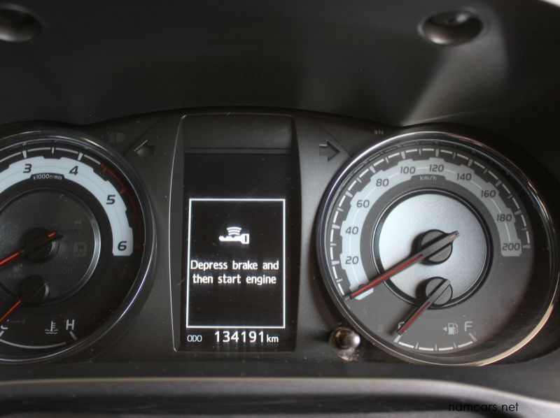 2019 Toyota HILUX 2.8GD6 D/C A/T 4X4 LEGEND50 pictures