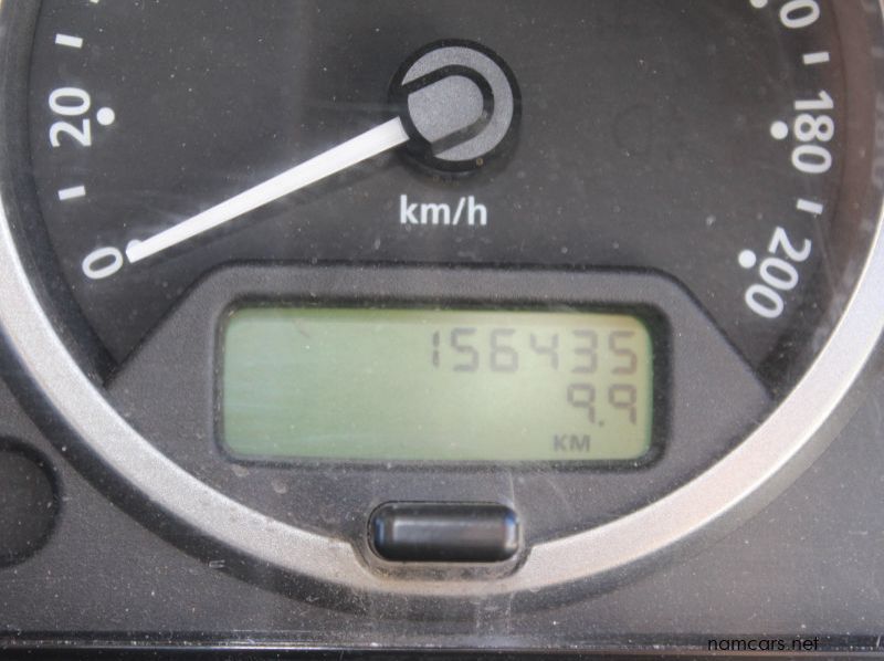 2008 Land Rover Defender 90 Puma pictures