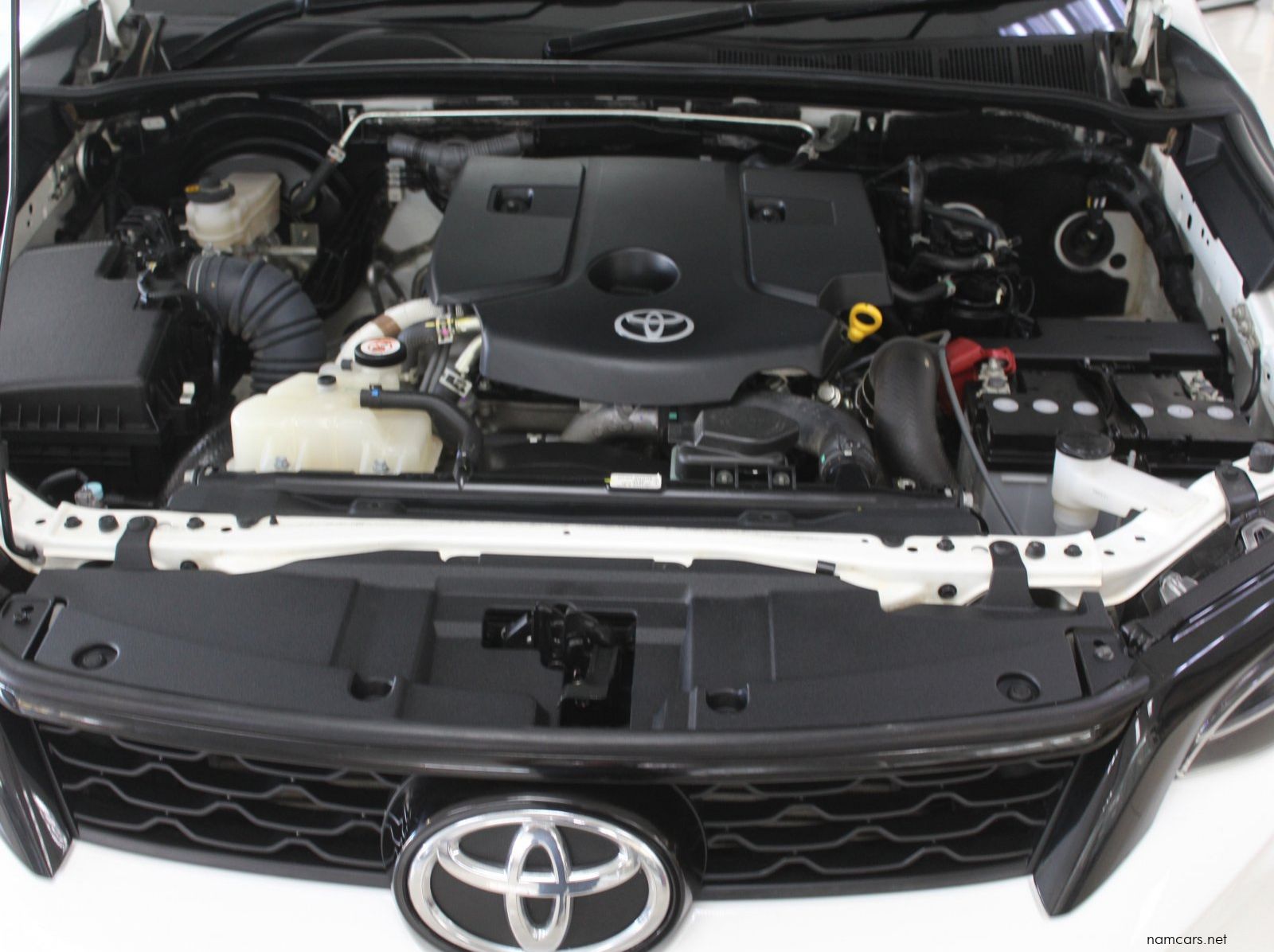 2025 Toyota Fortuner pictures