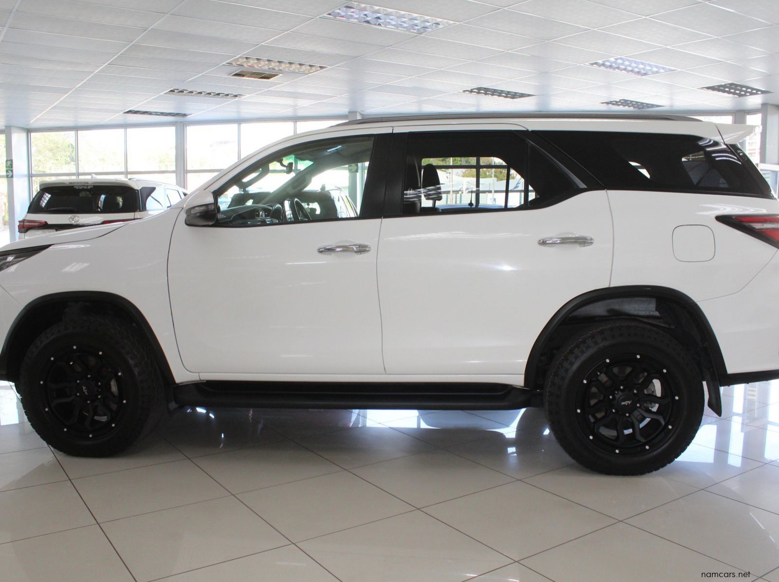 2025 Toyota Fortuner pictures
