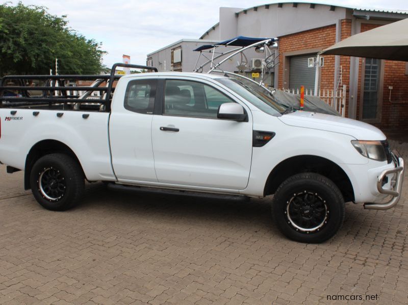 2012 Ford Ranger 3.2 XLS 2x4 Manual pictures