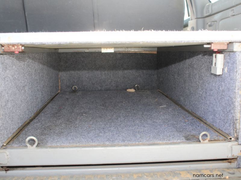 2005 Toyota Landcruiser 4.5 EFI 100 series pictures