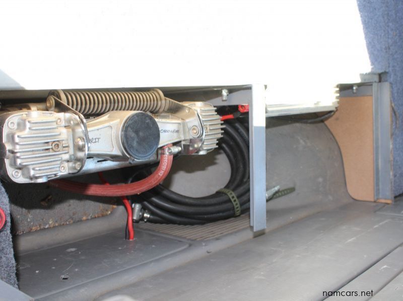 2005 Toyota Landcruiser 4.5 EFI 100 series pictures