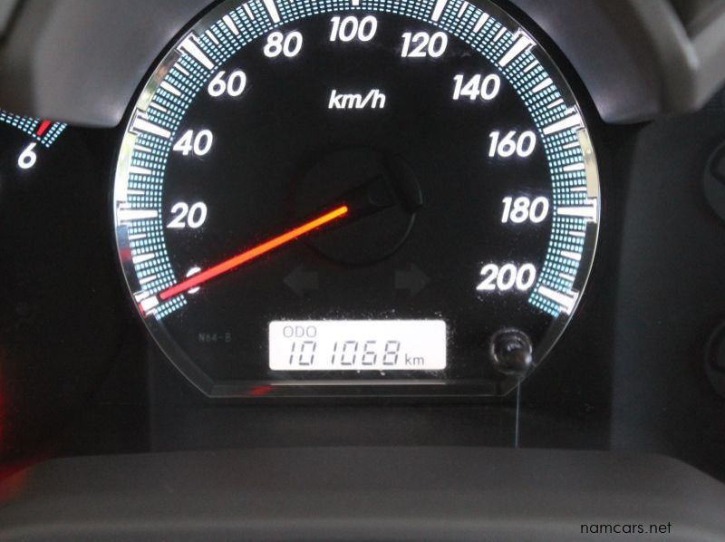 2013 Toyota FORTUNER 3.0 D4D 4X4 MANUAL pictures