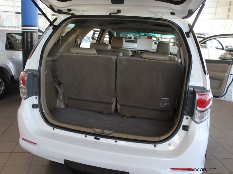 2013 Toyota FORTUNER 3.0 D4D 4X4 MANUAL pictures