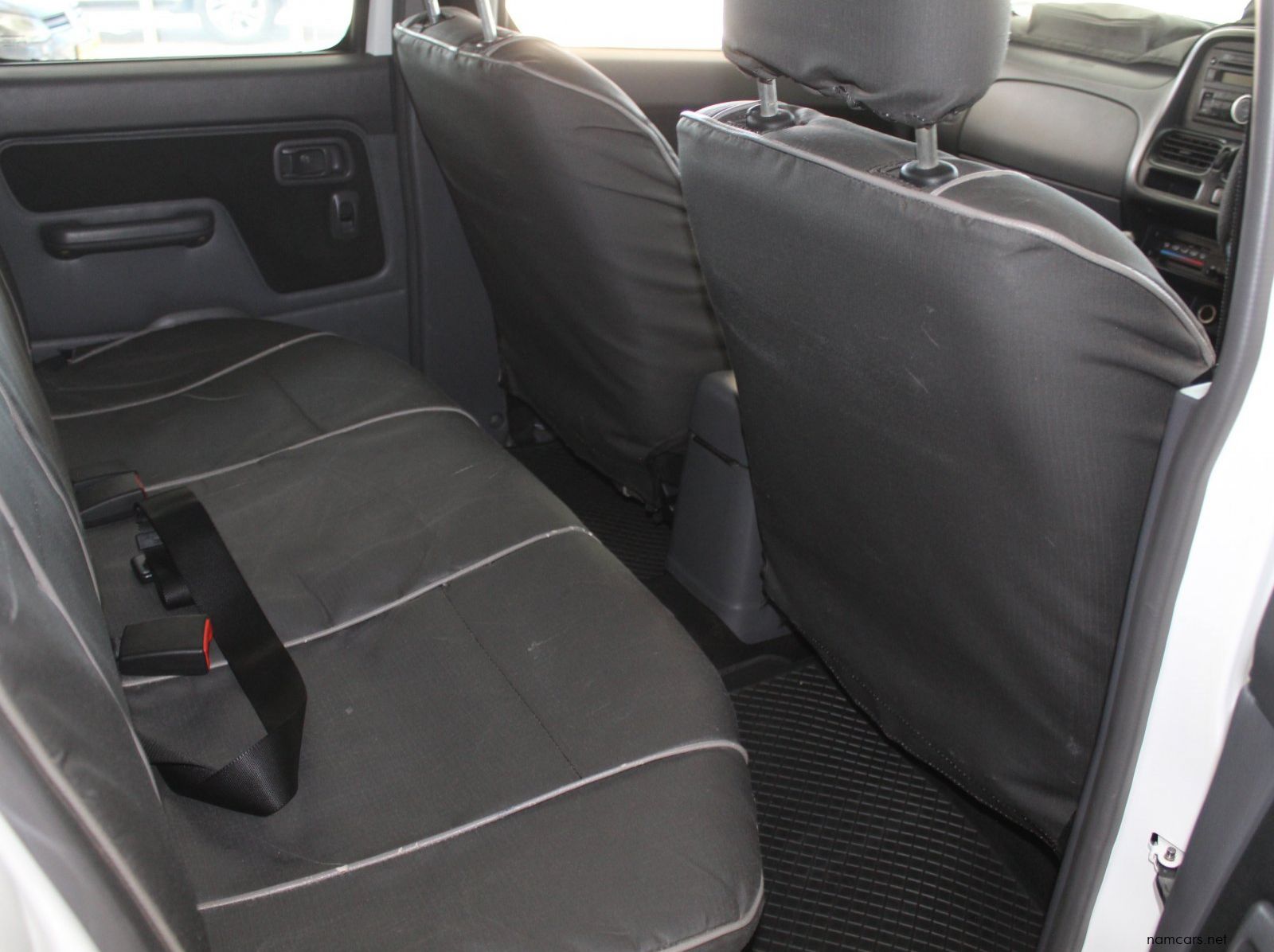 2020 Nissan NP300 DC 4x4 pictures
