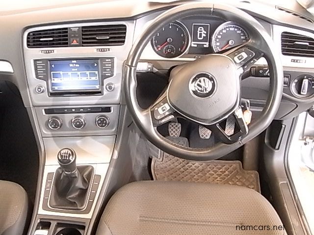 2016 Volkswagen Golf 7 Tsi Comfortline R pictures
