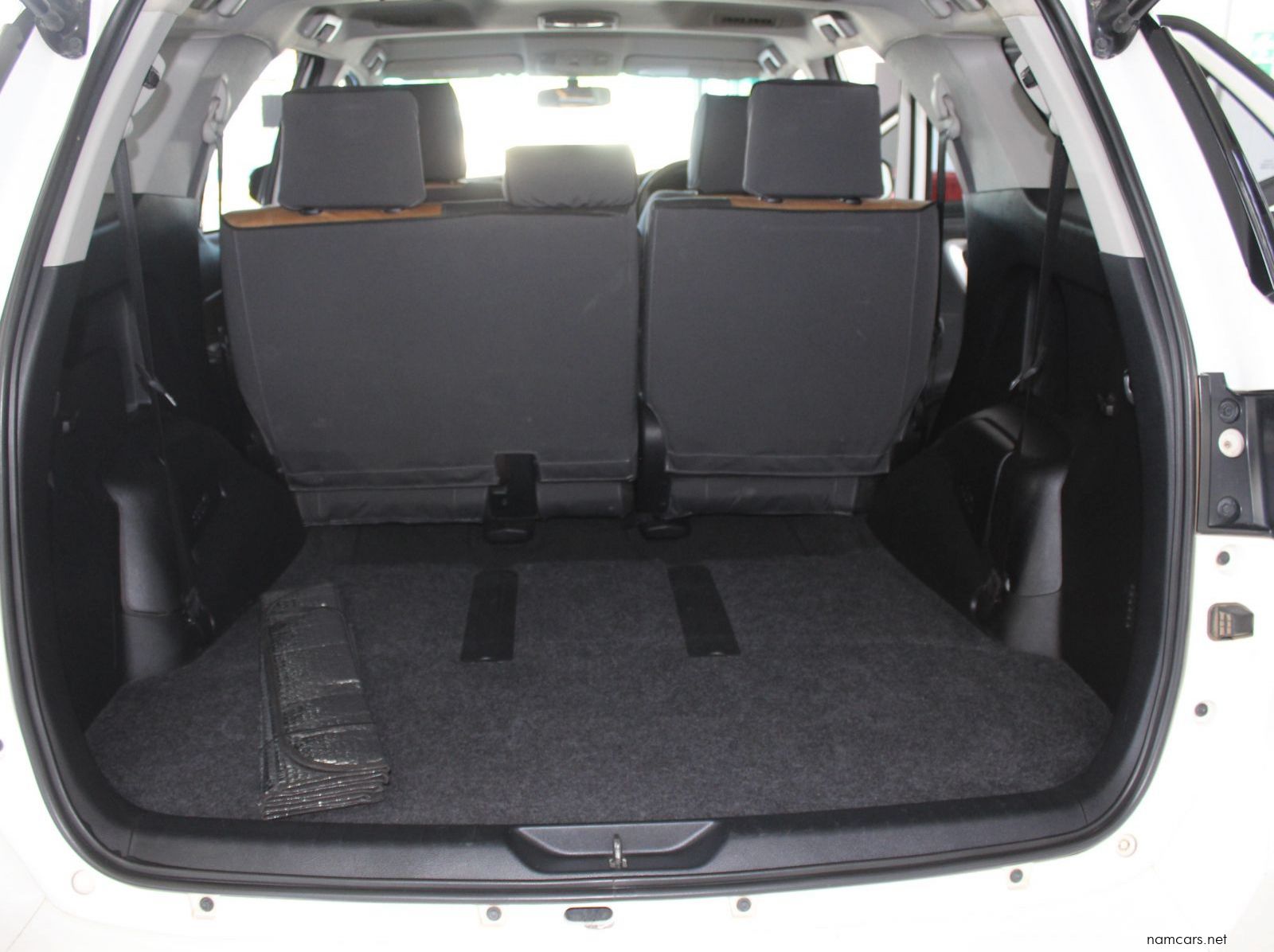 2016 Toyota Fortuner 2.8 GD6 4x4 Auto pictures