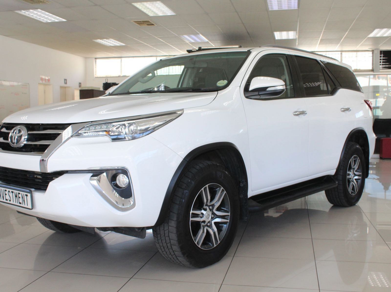 2016 Toyota Fortuner 2.8 GD6 4x4 Auto pictures